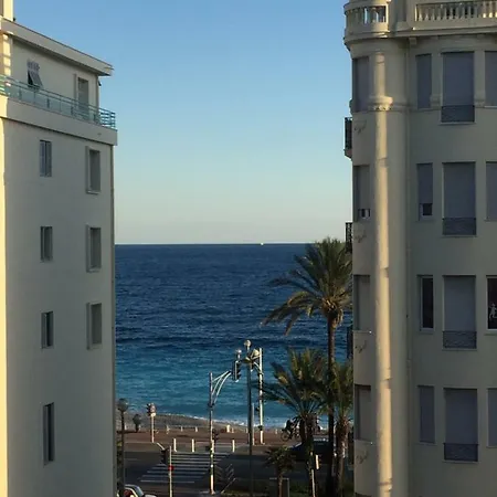 Nice, Face A La Mer Διαμέρισμα